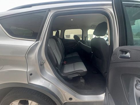 Used 2015 Ford Escape SE w/ Equipment Group 201A AWD/4WD image 13