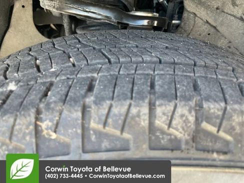 Used 2024 Toyota Tacoma TRD Sport AWD/4WD image 27