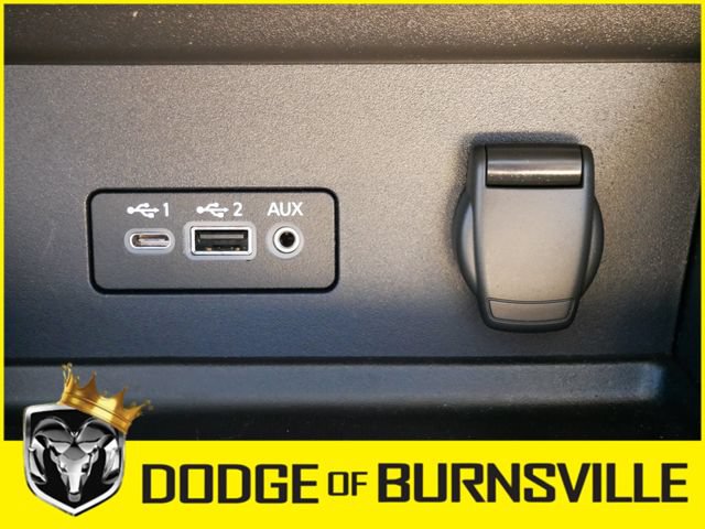 Used 2023 Nissan Sentra SV w/ SV Premium Package FWD image 23