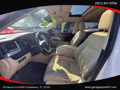 Used 2016 Toyota Highlander Limited image 13