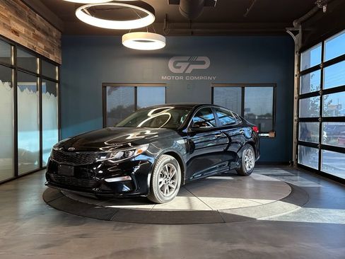 Used 2019 Kia Optima LX FWD image 7
