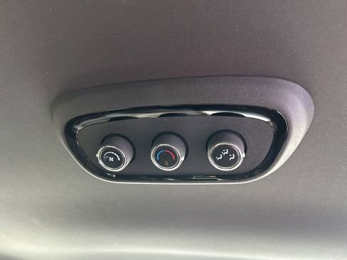 Used 2023 Dodge Durango GT image 28