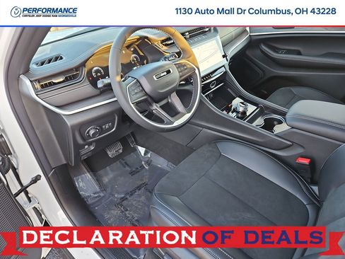 New 2026 Jeep Grand Cherokee Altitude image 18