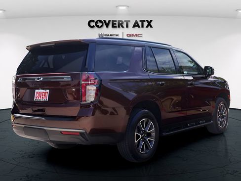 Used 2022 Chevrolet Tahoe Z71 w/ Luxury Package AWD/4WD image 7