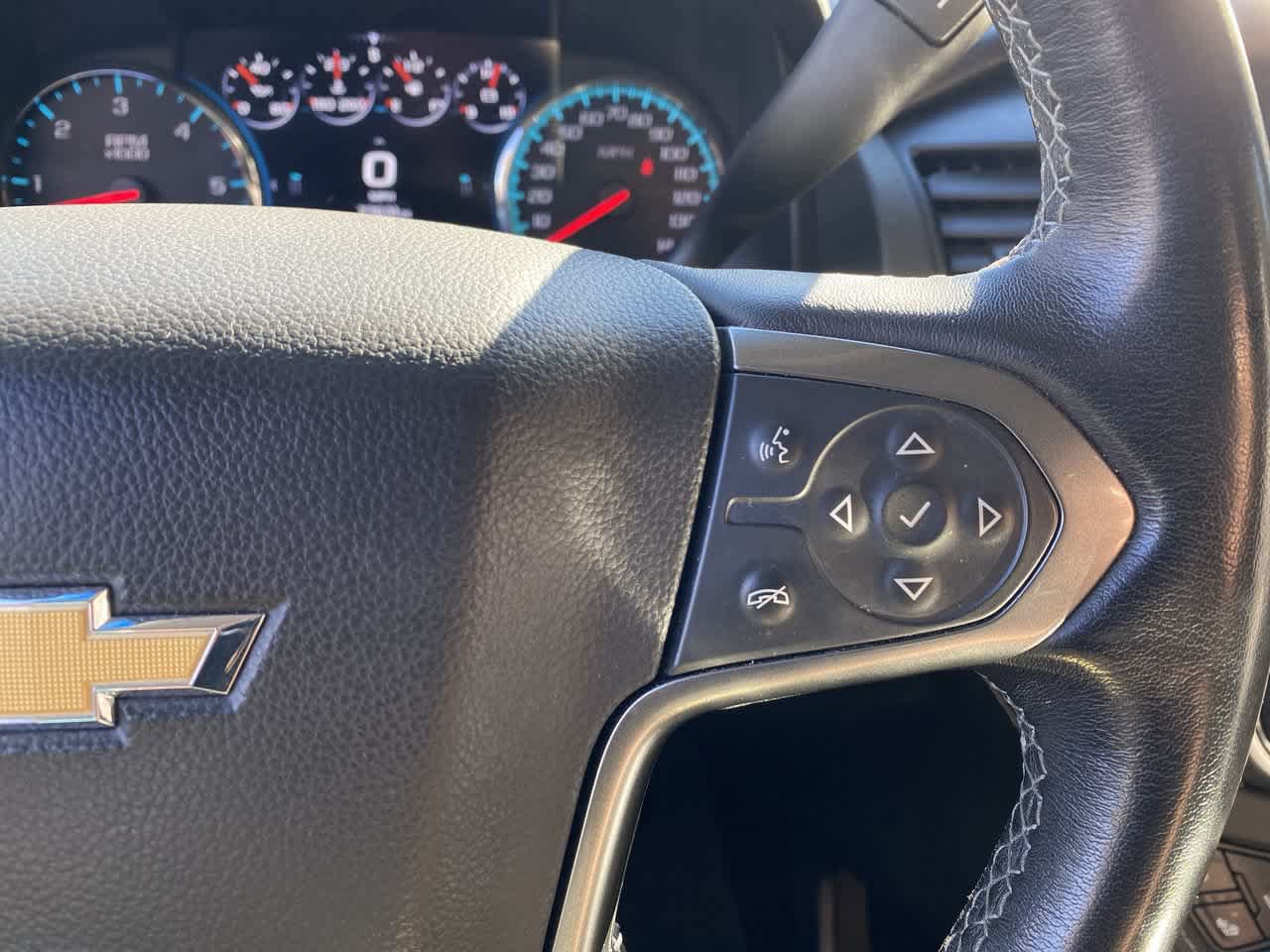 Used 2020 Chevrolet Tahoe Premier w/ 6.2L Performance Package AWD/4WD image 21