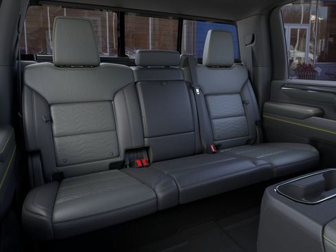 New 2026 Chevrolet Silverado 2500 ZR2 image 17