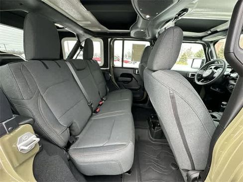 Used 2026 Jeep Wrangler Willys image 24