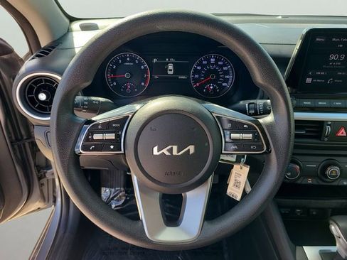 Used 2024 Kia Forte LXS image 22