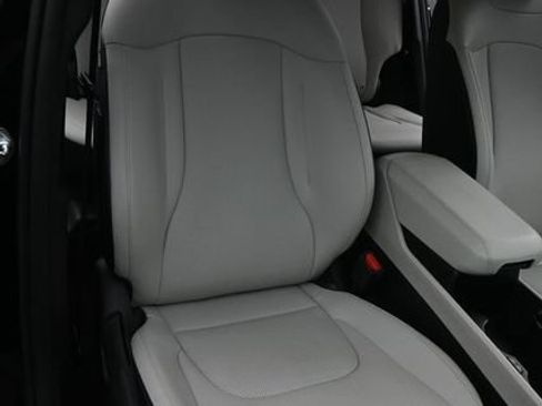 Used 2024 Kia Sportage EX FWD image 17