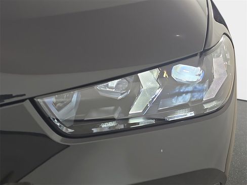 New 2026 BMW X5 xDrive40i w/ M Sport Package image 33