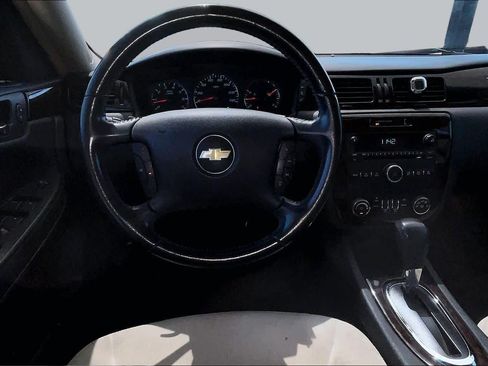 Used 2012 Chevrolet Impala LT FWD image 5