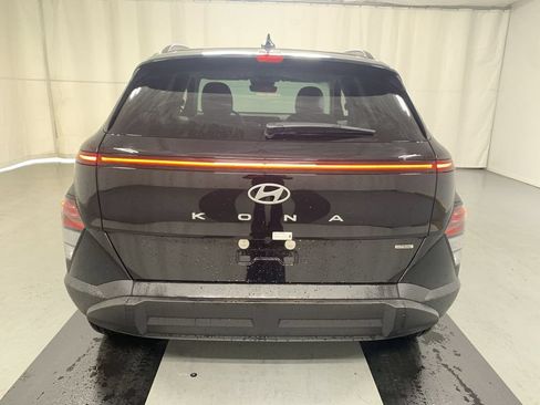Used 2024 Hyundai Kona SEL w/ Convenience Package AWD/4WD image 21