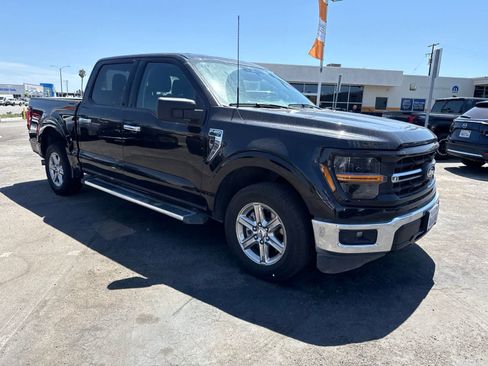 Used 2025 Ford F150 XLT w/ Equipment Group 301A Standard RWD image 9