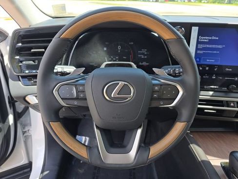 Used 2025 Lexus RX 350 Premium Plus w/ Convenience Package AWD/4WD image 27
