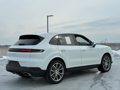 New 2026 Porsche Cayenne image 9
