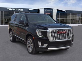 Used 2022 GMC Yukon Denali w/ Denali Premium Package AWD/4WD video 1