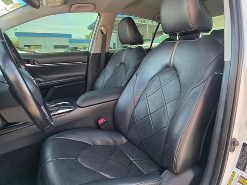 Used 2019 Toyota Camry XLE w/ Protection Package (Q2) FWD image 28