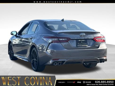 Used 2024 Toyota Camry XSE FWD image 8