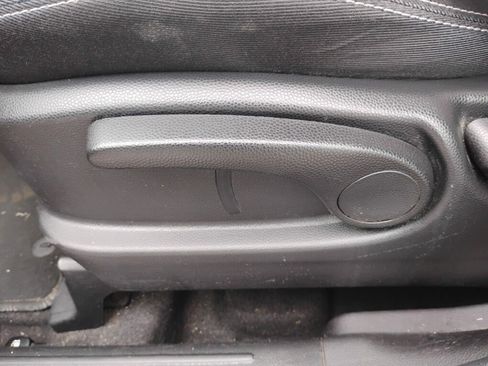 Used 2019 Kia Soul + FWD image 15