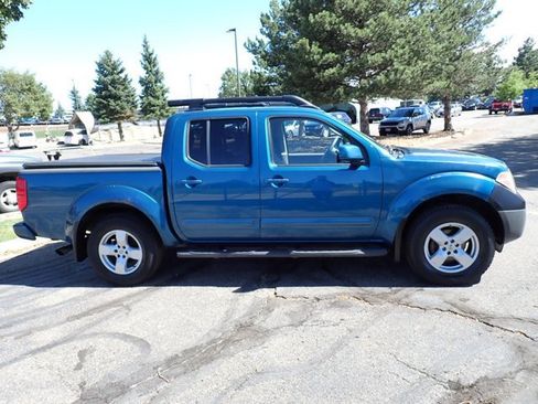Used 2005 Nissan Frontier LE AWD/4WD image 5