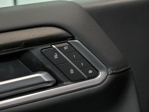 New 2026 GMC Sierra 1500 Denali AWD/4WD image 6