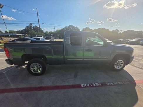 Used 2011 Chevrolet Silverado 1500 LS RWD image 16