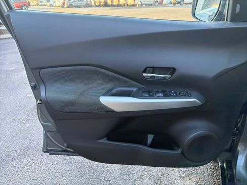 Used 2018 Nissan Kicks SV w/ Exterior Electronics Package image 15