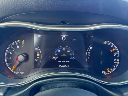 Used 2014 Jeep Grand Cherokee Limited image 9