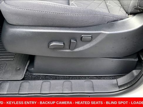 Certified 2026 Nissan Frontier SV w/ All-Weather Content Package AWD/4WD image 40