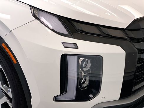 Used 2024 Hyundai Palisade Limited image 11