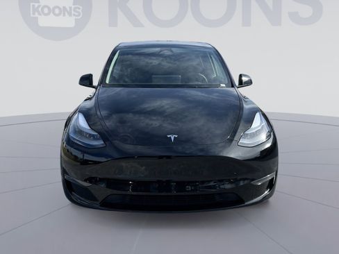 Used 2024 Tesla Model Y Performance image 11