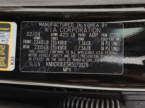 Certified 2024 Kia Niro EX Touring image 35