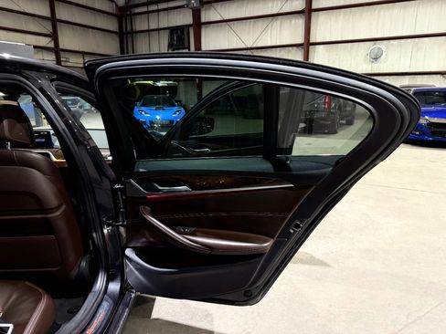 Used 2017 BMW 530i RWD image 20