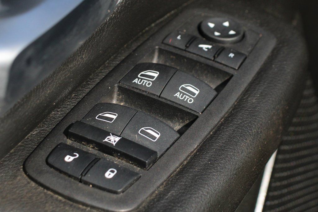 Used 2023 RAM 1500 Big Horn AWD/4WD image 15