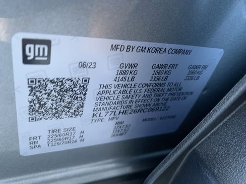 Used 2024 Chevrolet Trax LT w/ Driver Confidence Package image 42