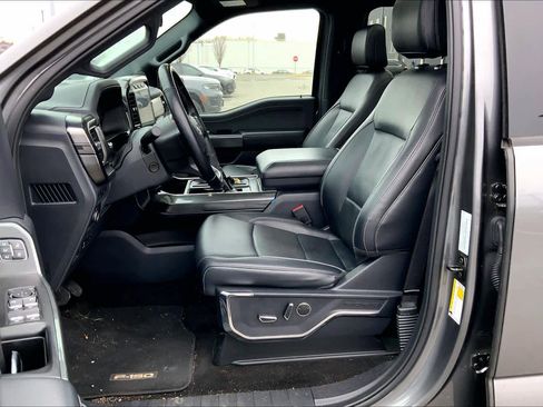 Used 2022 Ford F150 Lariat w/ Equipment Group 502A High image 7