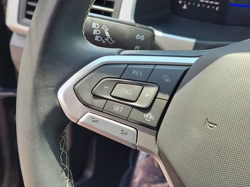 Used 2023 Volkswagen Atlas SE FWD image 30