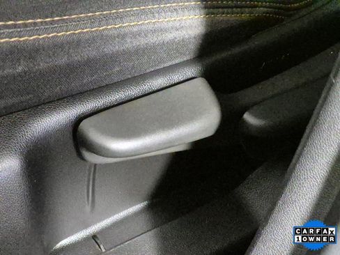 Used 2019 GMC Terrain SLE image 15