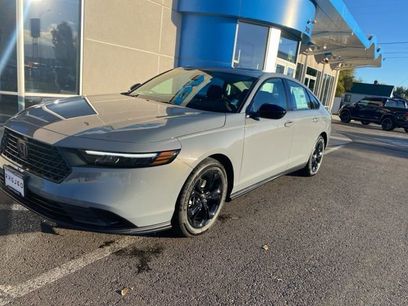 New 2025 Honda Accord SE