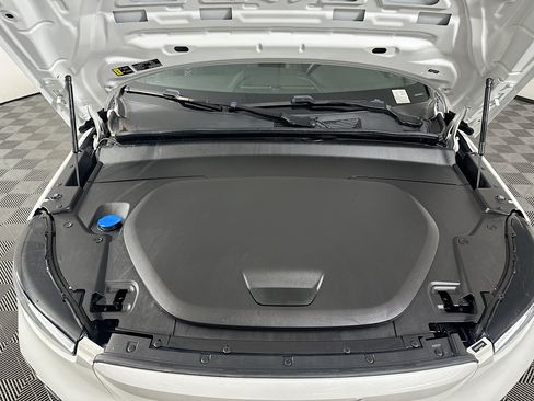 Used 2023 Volvo XC40 Recharge Plus AWD/4WD image 36