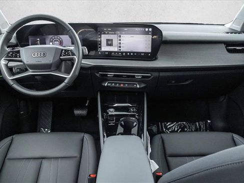 New 2026 Audi Q3 quattro 2.0T AWD/4WD image 19
