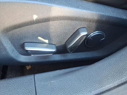 Used 2020 Ford Fusion SEL image 13