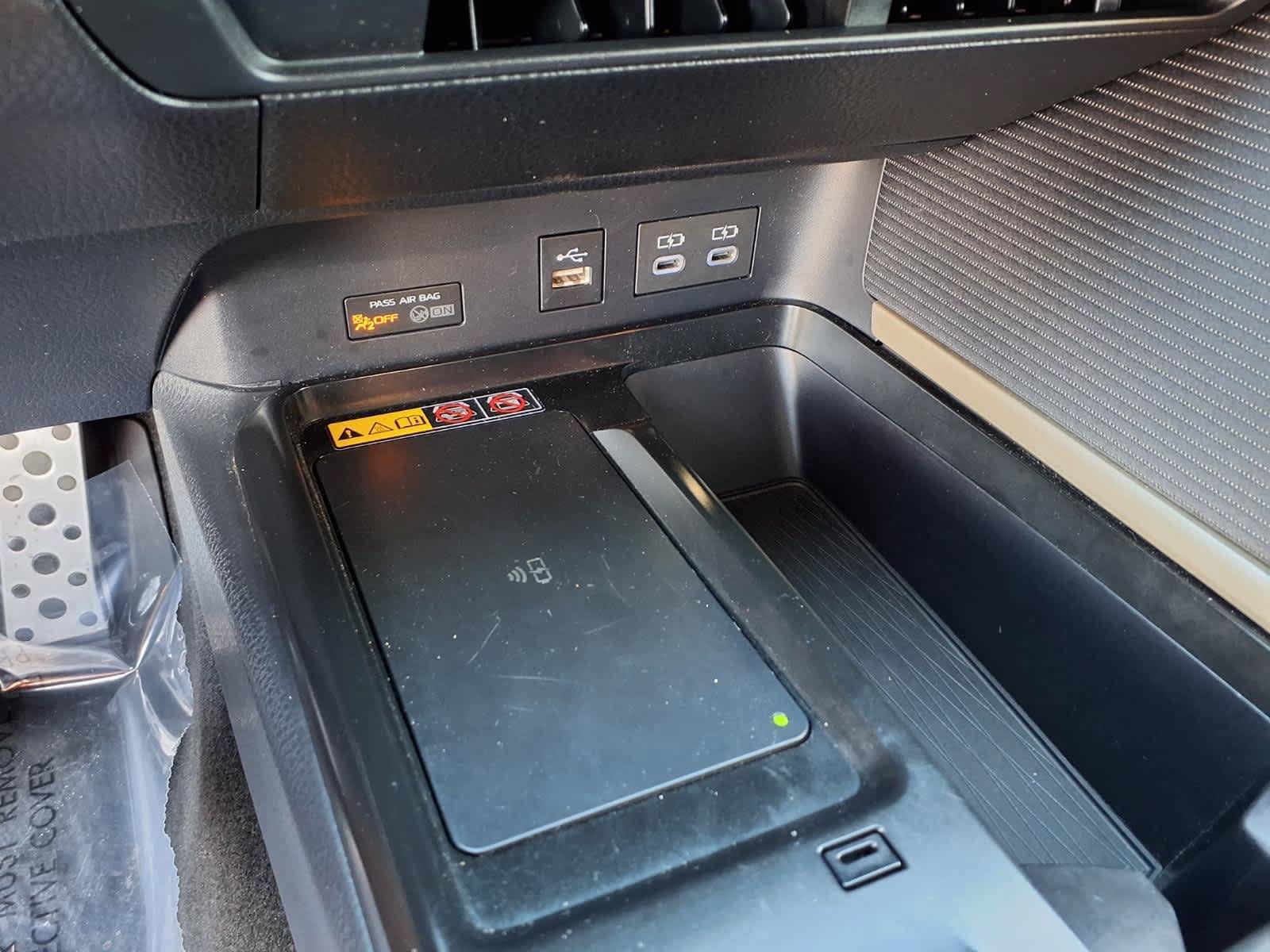 Certified 2026 Toyota Camry SE FWD image 24