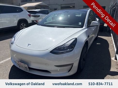 Used 2022 Tesla Model 3 Long Range AWD/4WD image 1
