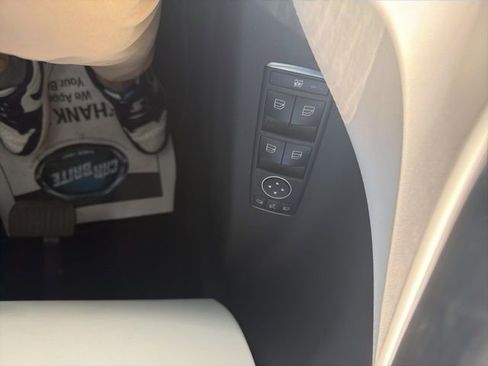 Used 2018 Tesla Model X 100D image 21