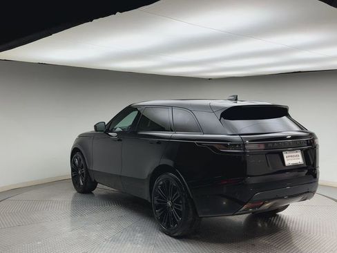 Certified 2026 Land Rover Range Rover Velar Dynamic SE AWD/4WD image 4