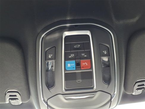 Used 2024 Jeep Wagoneer Series II image 20