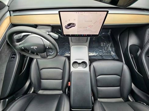 Used 2022 Tesla Model 3 Long Range image 28