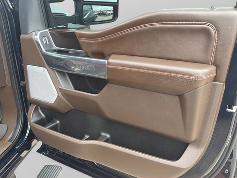 Used 2025 Ford F250 4x4 Crew Cab Super Duty image 27
