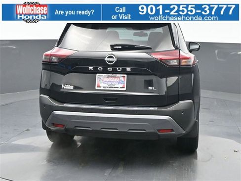 Used 2023 Nissan Rogue SL w/ SL Premium Package image 5